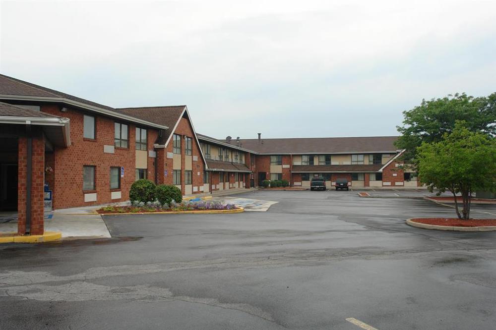 Red Roof Inn Rochester - Airport Exterior foto